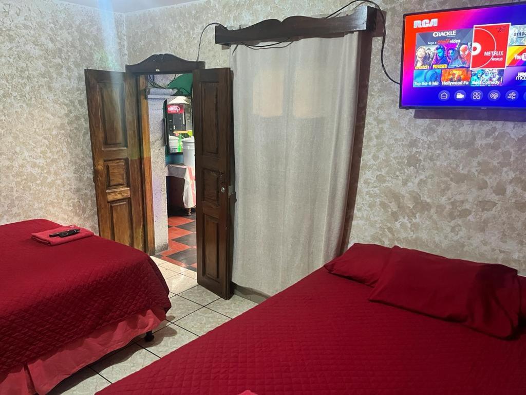 Cristales De Antigua Hotel Cristal Εξωτερικό φωτογραφία